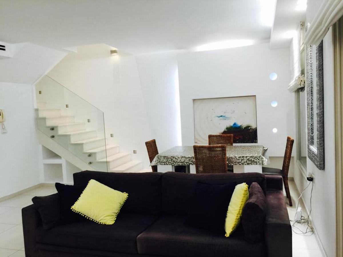 Regency Residence With Pool - Next The Beach Herzliya ภายนอก รูปภาพ